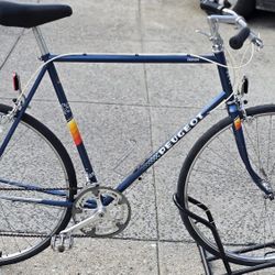 Peugeot Iseran 63cm Road Bike....