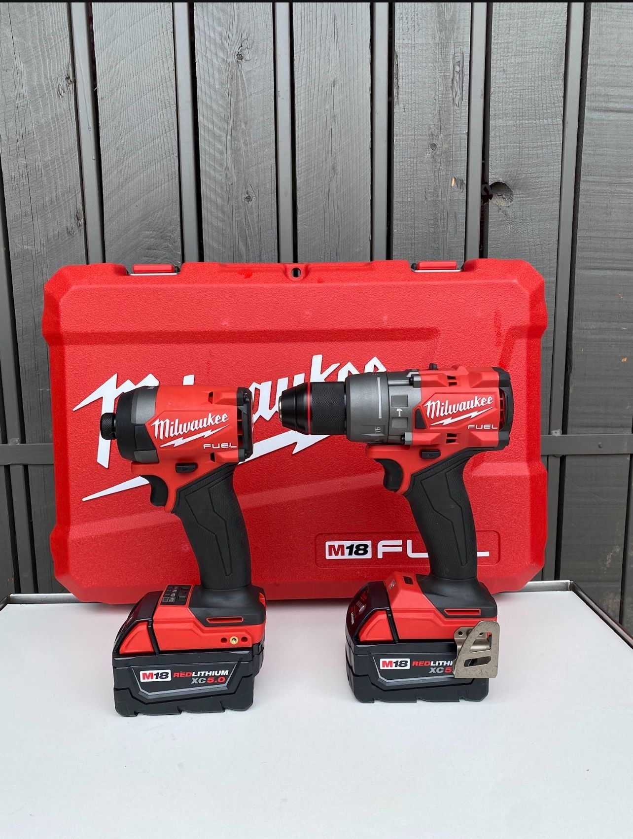 Milwaukee M18 FUEL 18V Lithium-Ion Brushless Cordless Hammer Drill and Impact Driver Combo Kit (2-Tool) with 2 Batteries