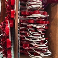 16 Gift Bag Sets Valentine’s Day