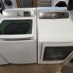Samsung Large Capacity 5.0cu Ft Top Load Washer And Gas Dryer Set 