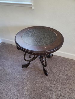 Accent tables