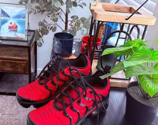 Like New!! Nike Vapor Max Plus Men’s Sneakers