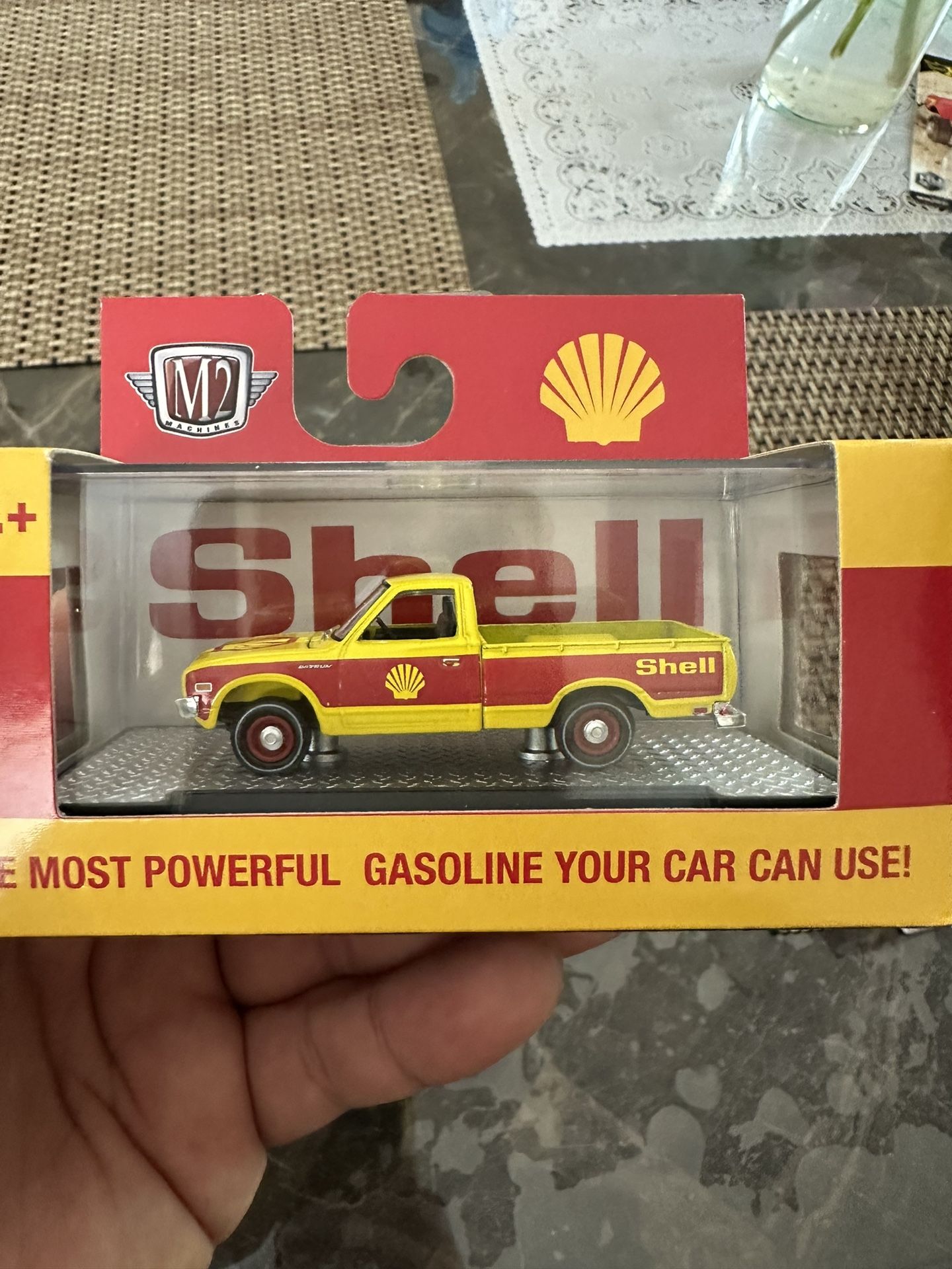 Scale 1/64 Datsun
