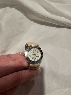 Pandora watch