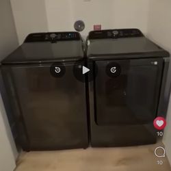 For Sale (Like new) Light Scuffs 