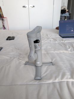 DJI OM Gray Smartphone Gimbal