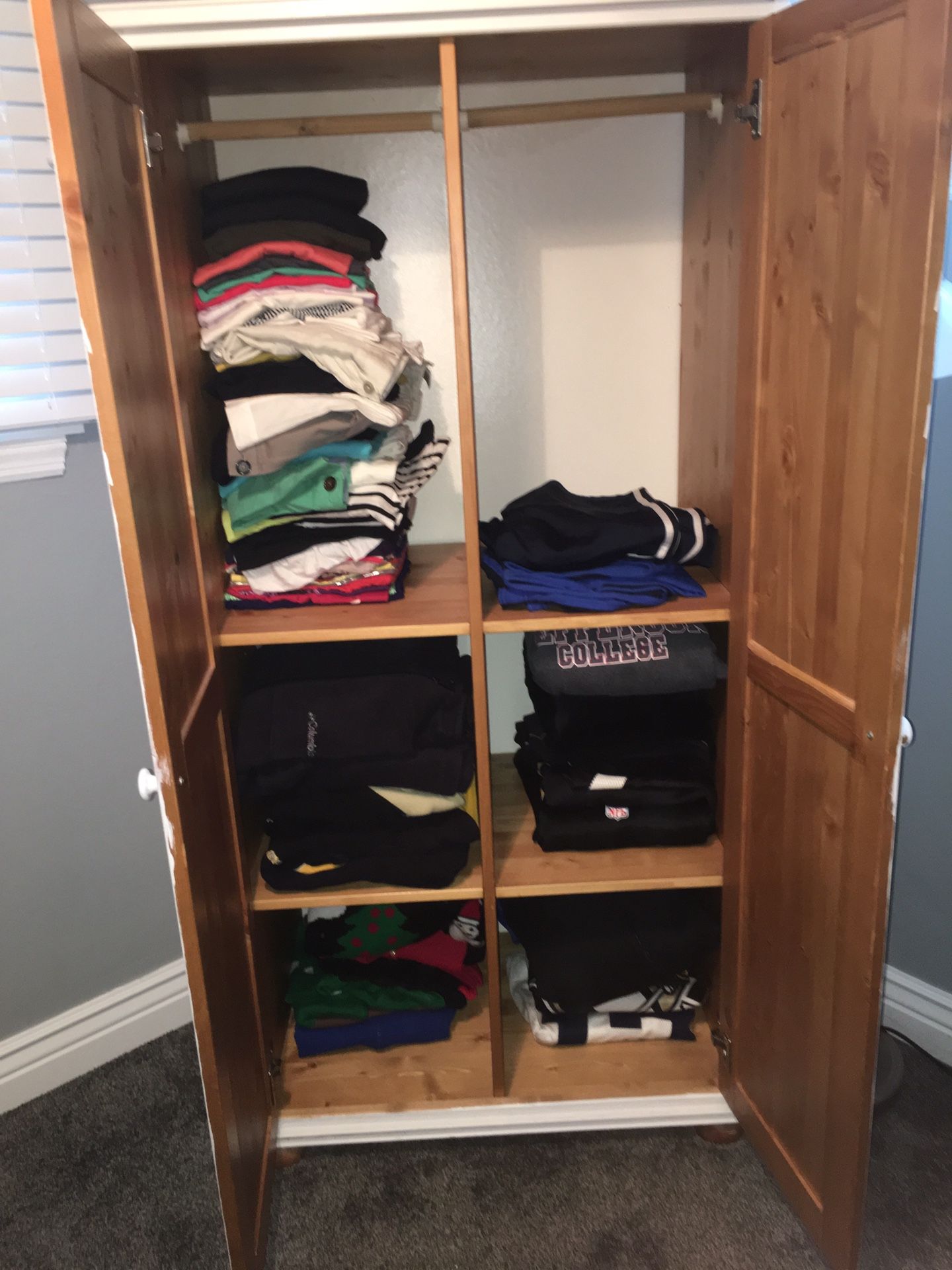 Armoire