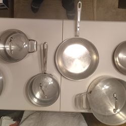 Emeril Lagasse Pots and pans Set