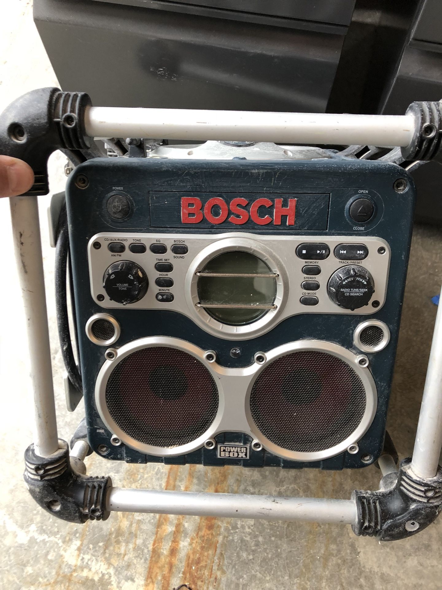 Bosch multi functional radio/cd player