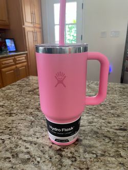 New Hydro Flask 32oz