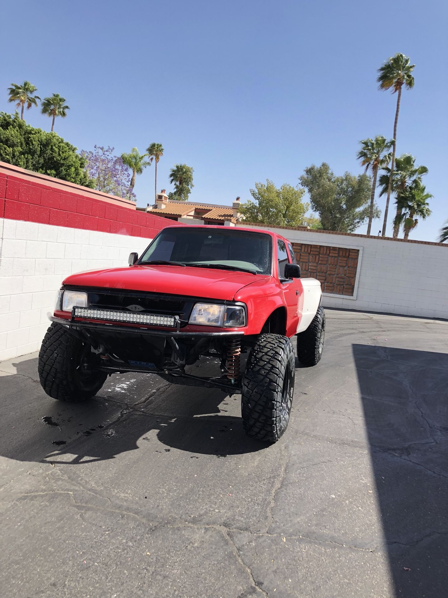 Ford Ranger Prerunner longtravel truck