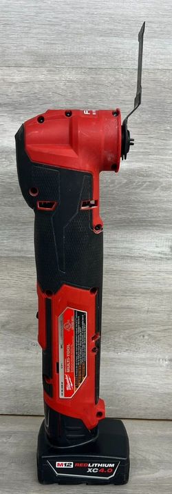 Milwaukee M12 FUEL Oscillating Multi-Tool 2526-20 +4.0 Battery (PO1022084)