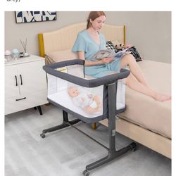 INFANS 3 in 1 Baby Bassinet