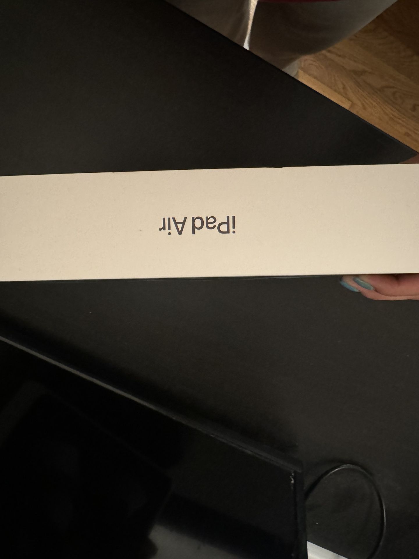 iPad Air W/ WiFi And Apple Pencil