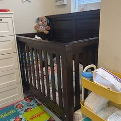 BABY CRIB