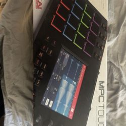 Akai MPC Touch 
