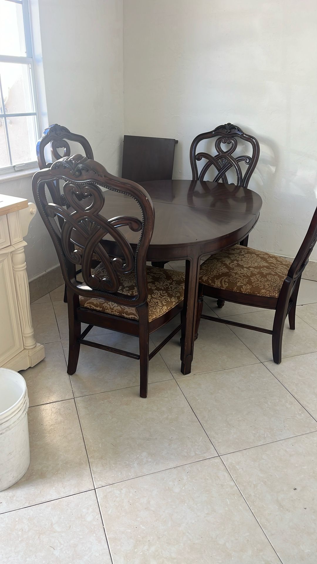 Dining Table 4 Chairs