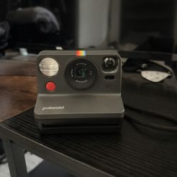 Polaroid Camera 