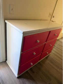 6 drawers