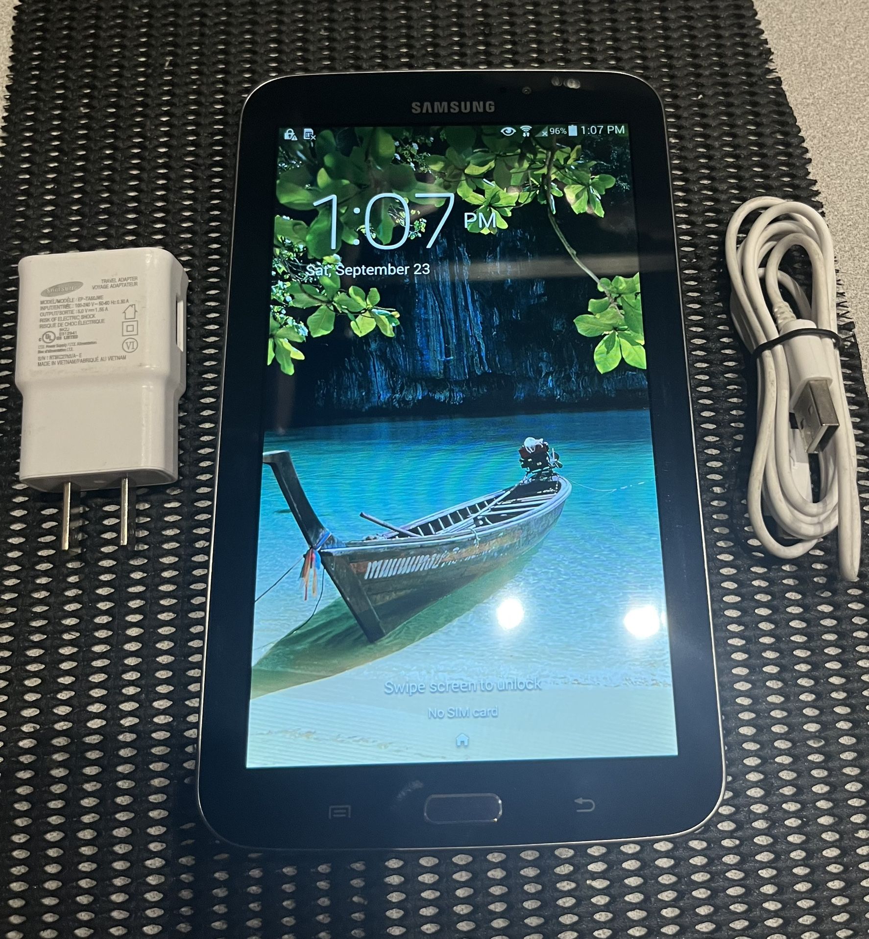 Samsung Galaxy tab 3 16GB 7” WiFi/Cellular T-Mobile Simple mobile Tablet