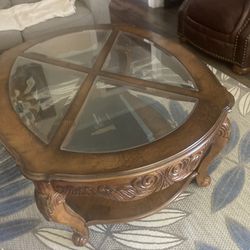 Coffee Table and 2 Beautiful End Tables