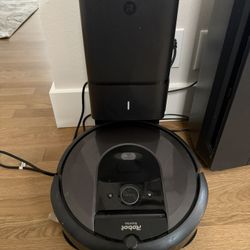 Irobot Roomba i7+ for sale