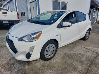2016 Toyota Prius-C
