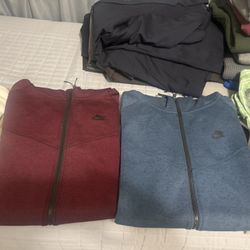 Nike Hoodies and sweatshirts