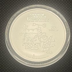 Peanuts Series 55 Yrs Of A Charlie Brown Christmas 1 oz Silver Capsuled BU Round