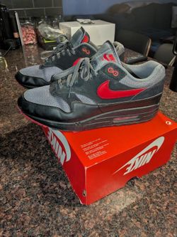 Nike Air Max 1 ESS Vamps Black/University Red/Iron Grey, FZ5808-008, Sz 11.5
