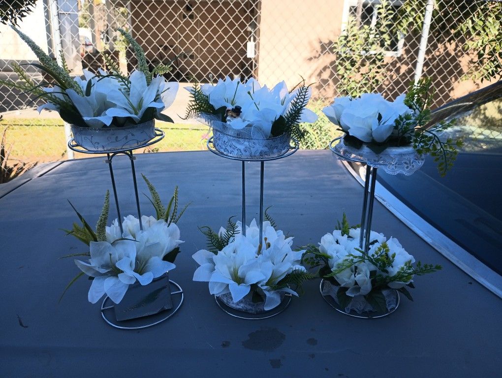 Tengo 18 Arreglos Para Boda Cada Uno $15