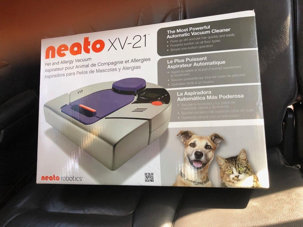 Neato XV-21 Pet & Allergy Vacuum
