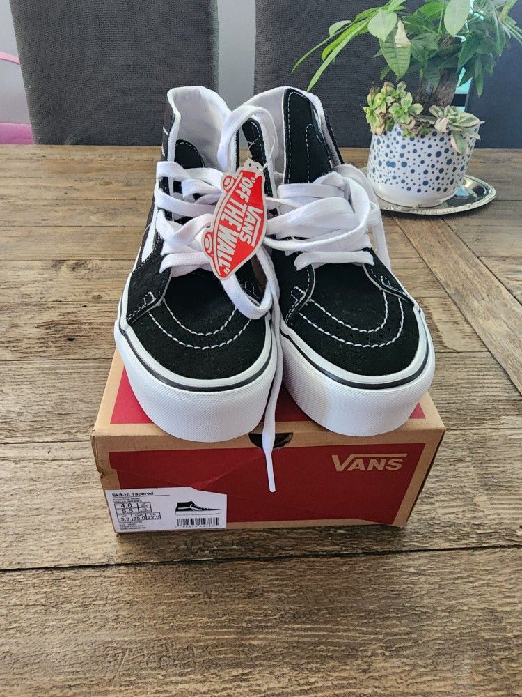 Vans Women's Size 5.5