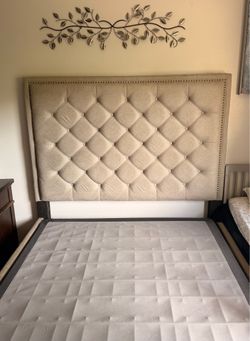 Queen Bed