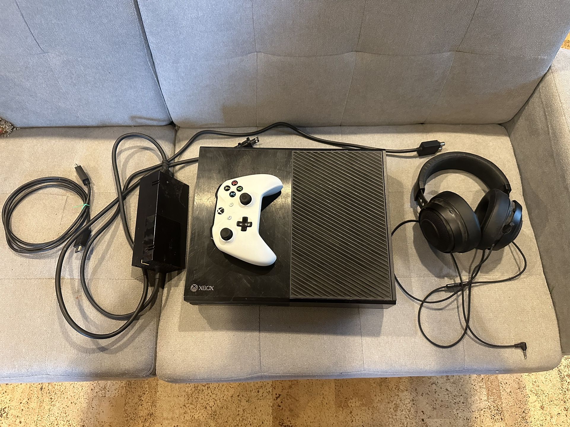 Xbox One 500GB with Controller and Headset
