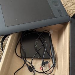 Intuos Pro Small