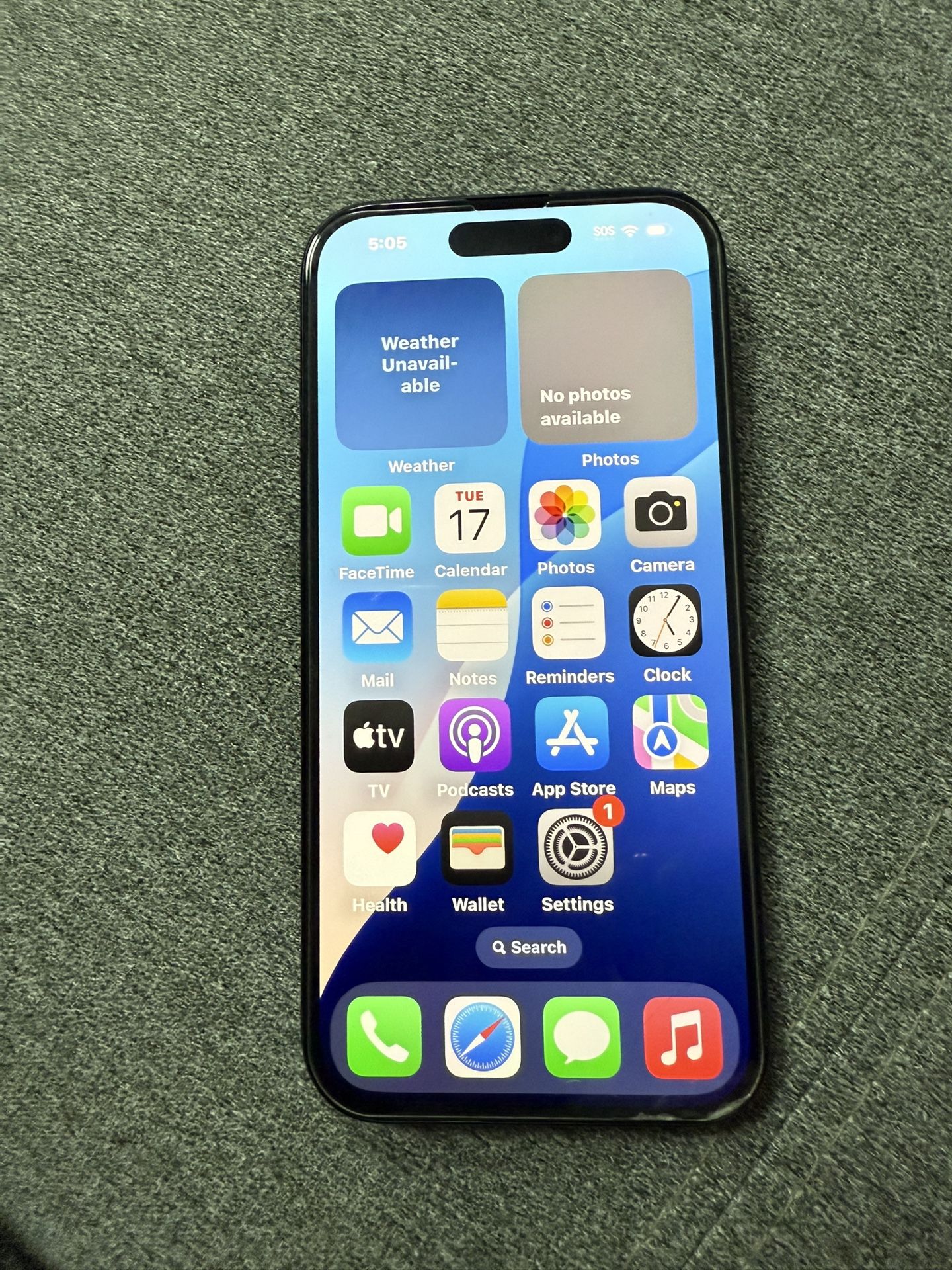 Unlocked iPhone 15 -pristine Condition 128GB and 92% Battery Health
