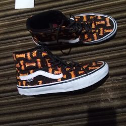 Thrasher Hi top Vans 