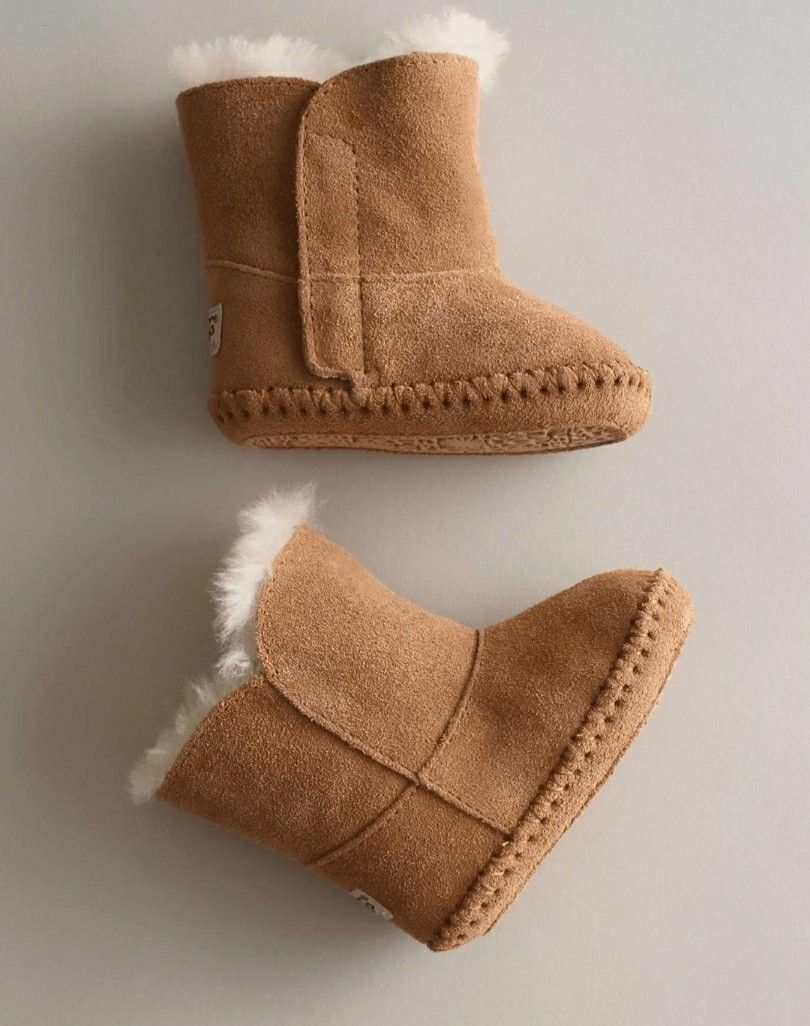 Infant Uggs boots