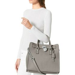 MICHAEL KORS Hamilton Traveler Large Tote Shoulder Bag Purse Leather 

Lipo