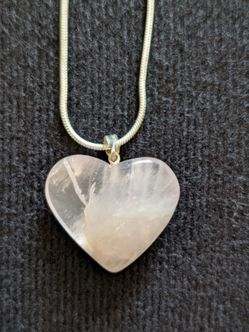 *new* Sterling Silver Natural Rose Quartz Heart Pendant