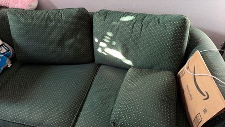 FREE COUCH