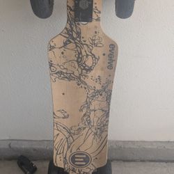 BAMBOO EVOLVE GTR ELECTRIC SKATEBOARD