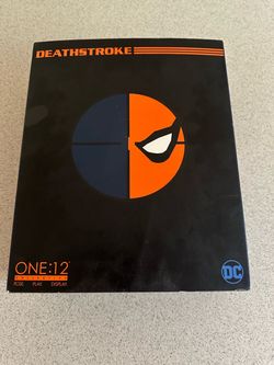 Mezco One 12 Deathstroke Figure - DC Batman