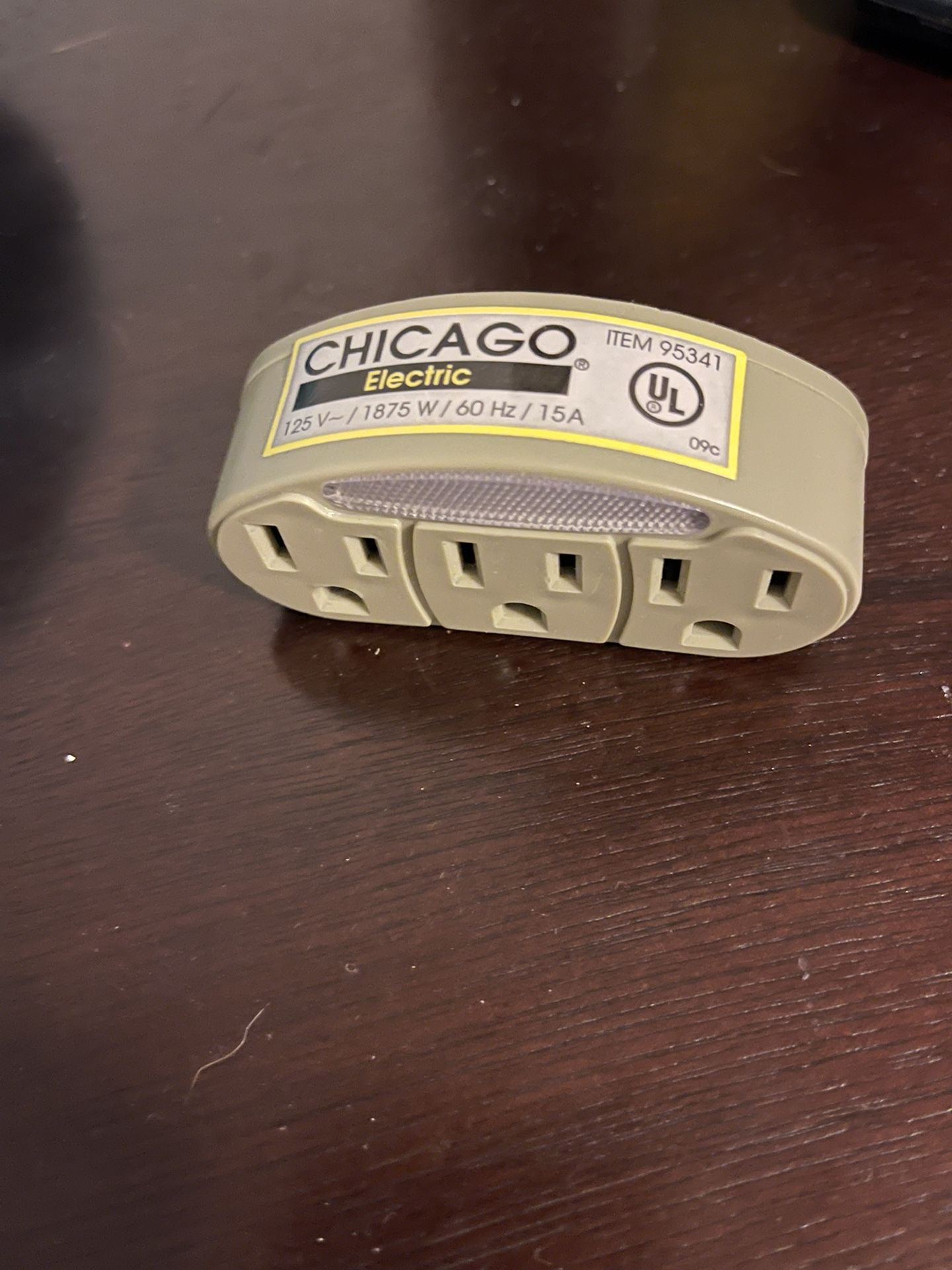 Power strip