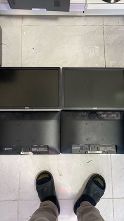 Dell monitors with no stand x4  pcs -inch monitors