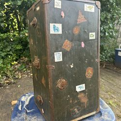 Antique Doll Chest 