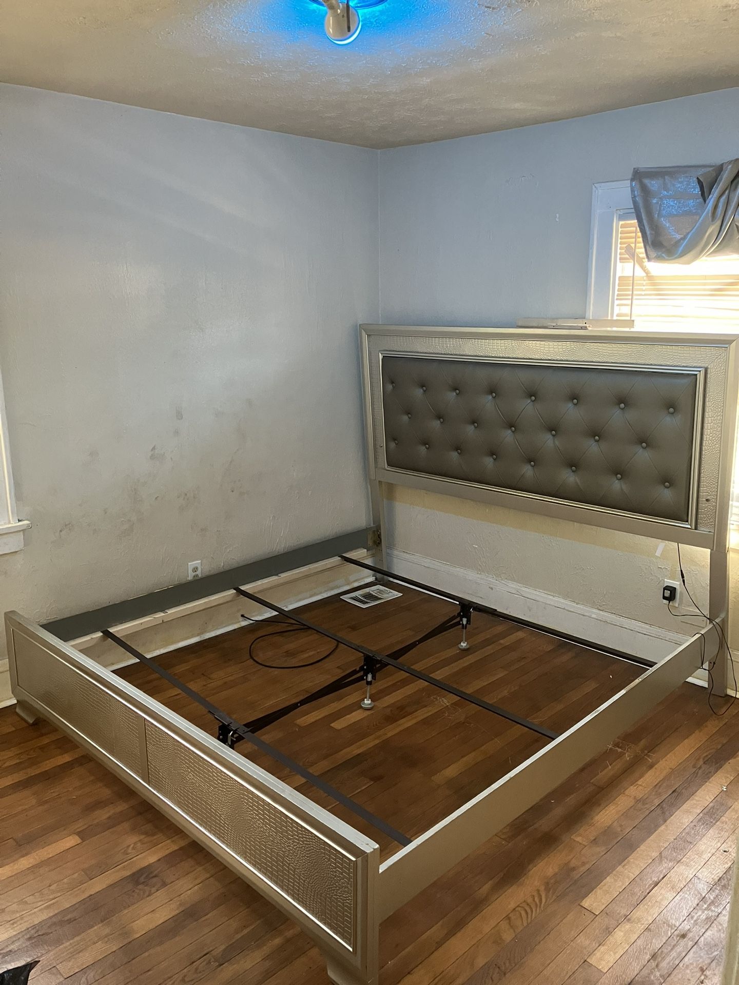 King Bed