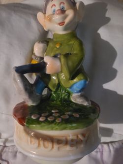 Disney dopey music box
