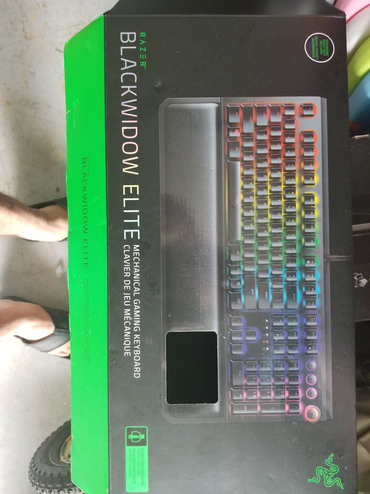 Razer Blackwidow Elite mechanical keyboard
